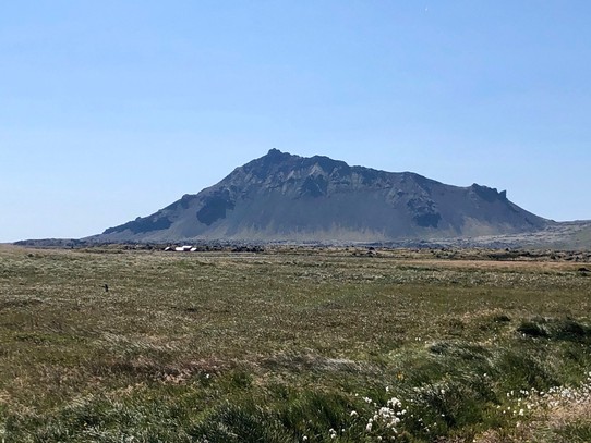 Island - Snæfellsbær - Ich muss mir abgewöhnen, jeden Berg auf Island zu fotografieren... 😂 Fällt mir aber echt schwer.