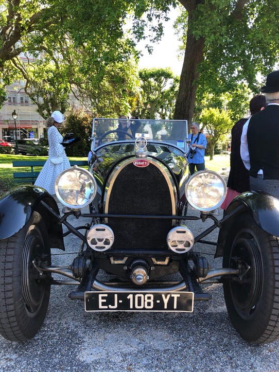 Frankreich - Biarritz - Bugatti 😍