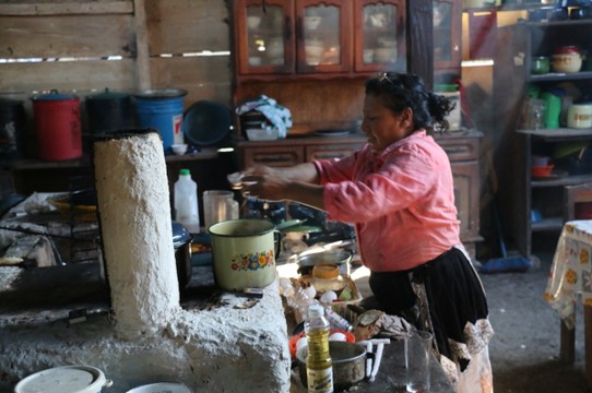 Guatemala - El Zotz - Kleiner Einblick in die urige Zubereitung ...