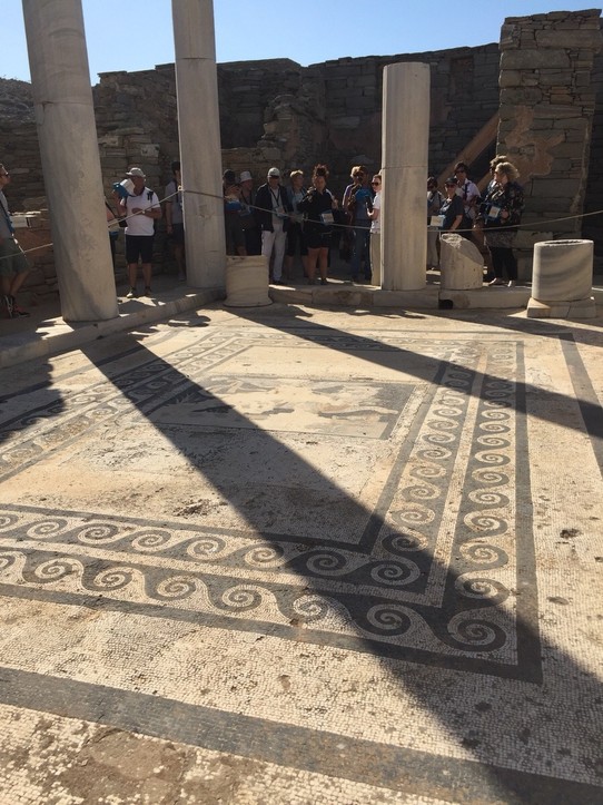Griechenland - Delos - Wohnstadt mit Mosaikruinen vor 2500 Jahren