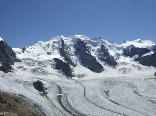 Schweiz - Pontresina/Engadin, - Piz Palü  imit seinen 3 Gipfeln und 4 Hängegletschern im Sommer