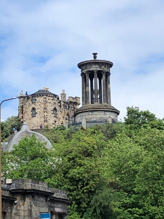 Vereinigtes Königreich - Edinburgh - Burns Monument 