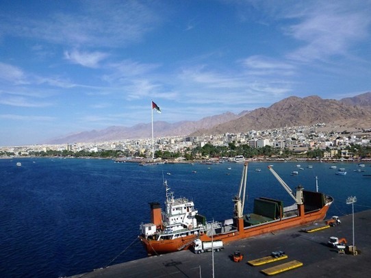 Jordanien - Aqaba - Aqaba vom Schiff aus 