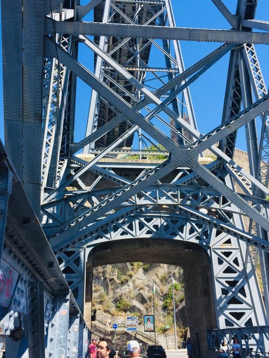 Portugal - Porto - Brücke von Eifel erbaut