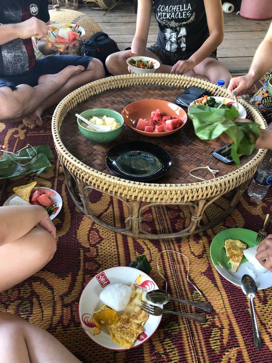 Thailand - Chiang Mai - Zu Mittag von den Einheimischen