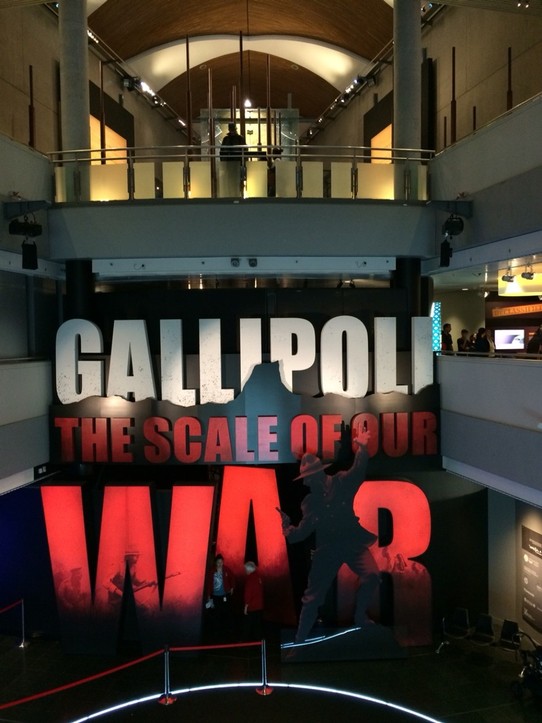 Neuseeland - Wellington - Befremdliche Darstellung des 1. Weltkriegs im Nationalmuseum. Purer Euphemismus - hätte ich in den USA aber nicht hier vermutet