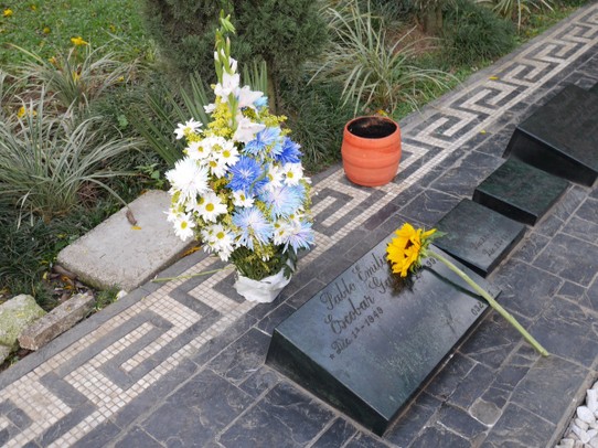 Colombia - Medellín - Het graf van Pablo Escobar