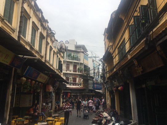 Vietnam - Hanoi - 🛵🚎🚙🚚