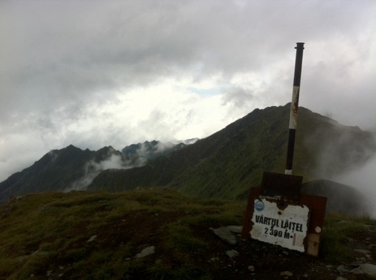 Rumänien - unbekannt - Tag 1: Mount Laitel, 2.390m,..., Zwischenstopp. Wetter wird schlechter...