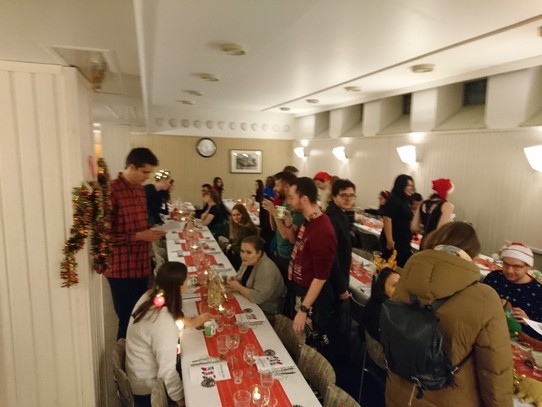 Finnland - Tampere - Weihnachts Sitsit - eine Tradition Finnischer Studenten