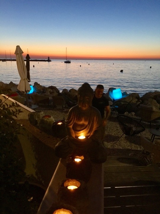 Kroatien - Novigrad - Sonnenuntergang bei Amore Bar Restaurant 