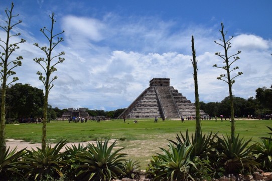 Mexiko - Mérida - Pyramide des Kukulcán (El Castillo).