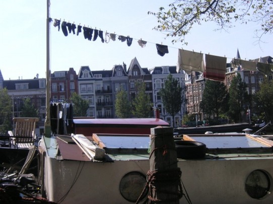 Niederlande - Amsterdam - ...ah ja, die Wäsche trocknet hier besonders schnell...