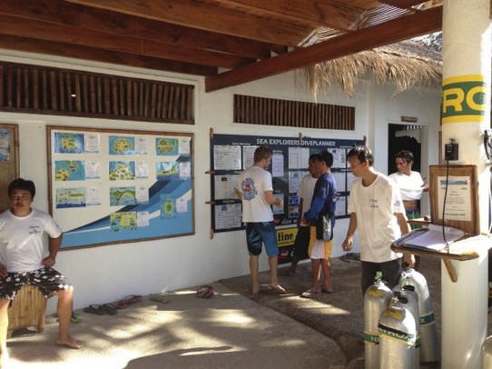 Philippinen - Malapascua Island - Sea Explorer Diving School