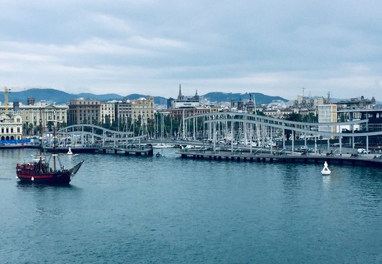 Spanien - Barcelona - Einfahrt in den Hafen