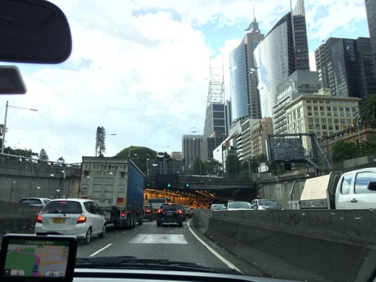 Australien - Sydney - Straßenschluchten und ein dauerpiepsendes Mautgerät