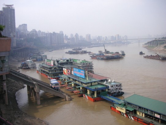 China - Chongqing - Chongqing - größte Stadt der Erde - 30 Mille