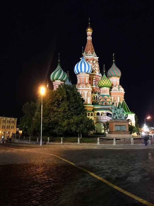 Russia - Moscow - Še ponoči.