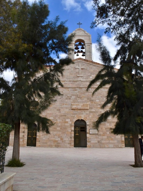 Jordanien -  - Die Kirche von Saint Georg ist die bekannteste wegen seinem Mosaikboden.