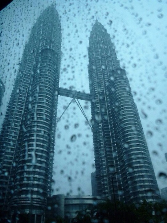 Malaysia - Kuala Lumpur - Kuala Lumpur weint zum Abschied 