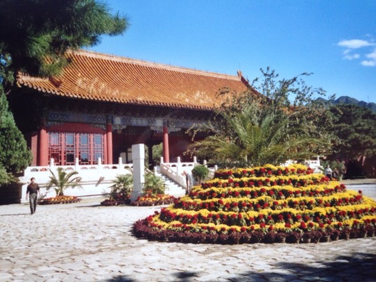 China - Peking - Pavillon mit Walmdach