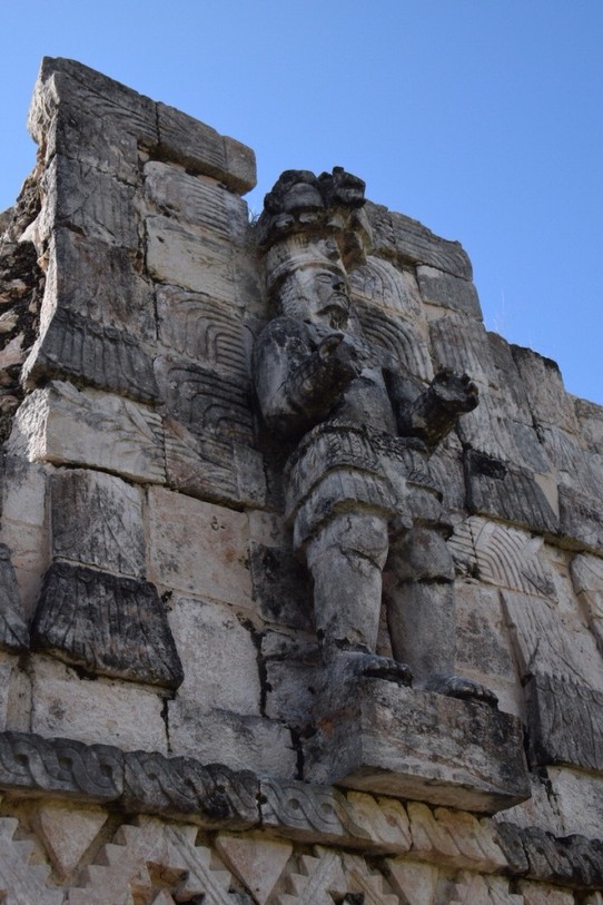 Mexiko - Santa Elena - Eine der wenigen erhaltenen Skulpturen 