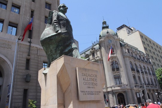 Chile - Valparaíso - Der Alte Allende hat auch sein Platz im Regierungspark gefunden