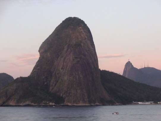 Brasilien - Rio de Janeiro - Der Zuckerhut im Morgenlicht