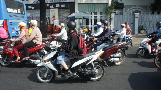 Vietnam - Ho-Chi-Minh-Stadt - Motorräder sind das meistverbreitete Verkehrsmittel