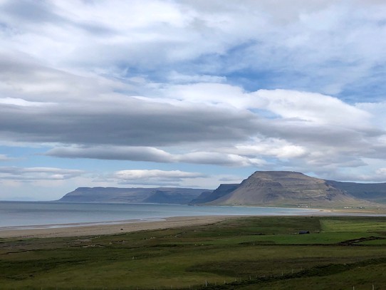 Island - Vesturbyggð - Oder? Mir gefällt vor allem, dass es hier auf den Westfjorden noch einmal viel ruhiger geworden ist. Unglaublich...
