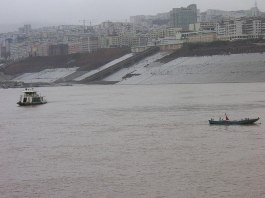 China - unbekannt - Umgesiedelte Stadt Fendu am Yangtze Fluß (Trabantenstadt)
