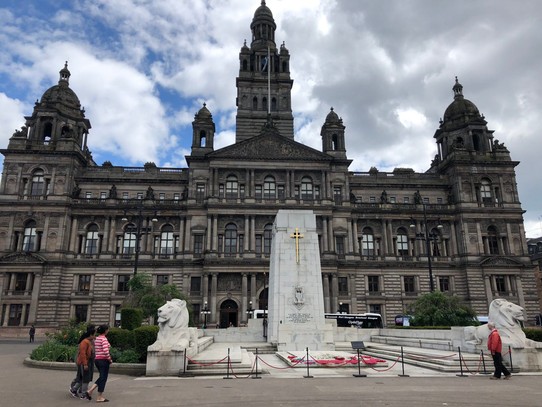 Vereinigtes Königreich - Glasgow - George Square und Rathaus