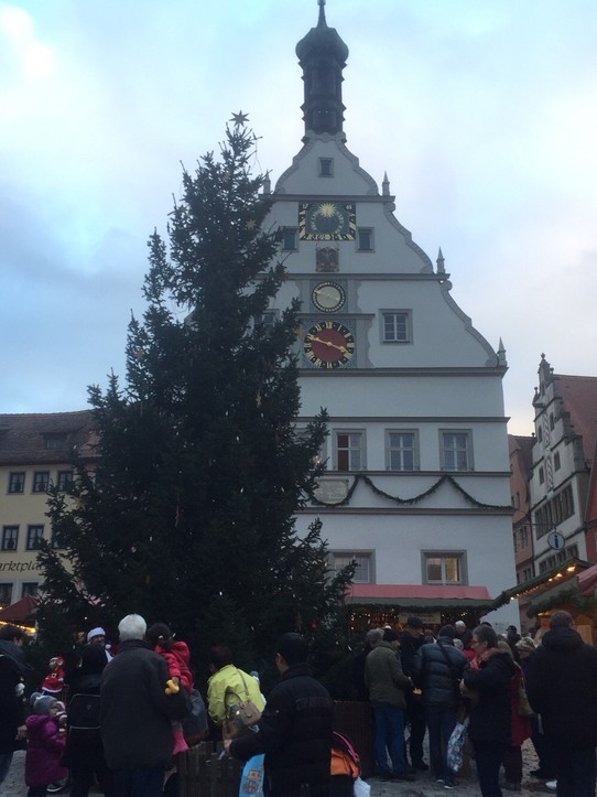 Deutschland - Rothenburg ob der Tauber - Schönes Stadthaus am Marktplatz