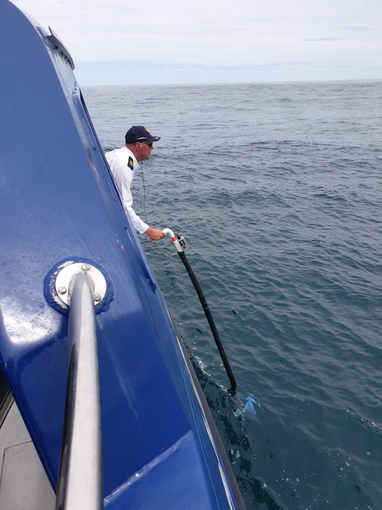 Neuseeland - Kaikoura - Mit diesem Radar hat der Captain die Wale aufgespürt.