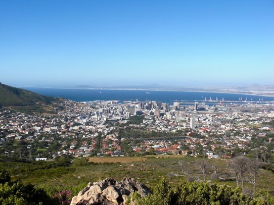 Südafrika - Kapstadt - Blick von der Talstation auf Cape Town