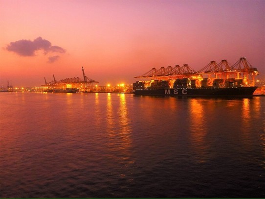  - Oman, Salalah - (Containerhafen) Bye, bye Oman