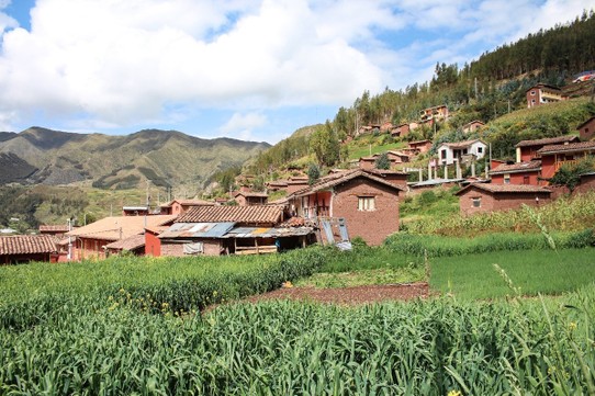 Peru - Ollantaytambo - außerhalb von Cousco zu Besuch in einer kleinen Community 