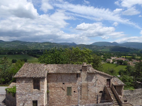 Italien - Perugia - Ein schöner Ausblick auf die Landschaft von Umbrien