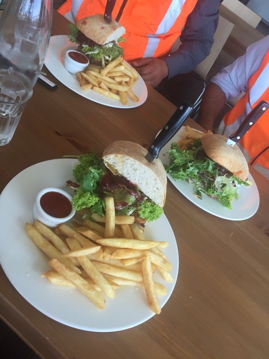 New Zealand - Dargaville - Lunch with my Supervisors🍴