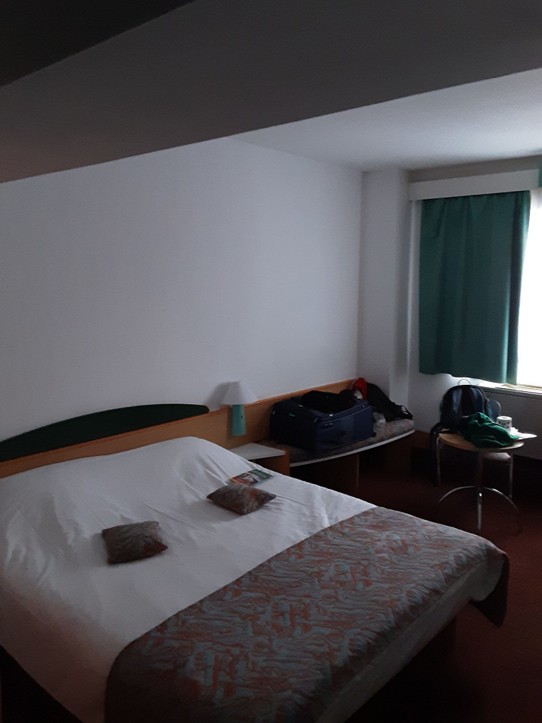 Rumänien - Bukarest - Zimmer in Bukarest,  Ibis Hotel. 