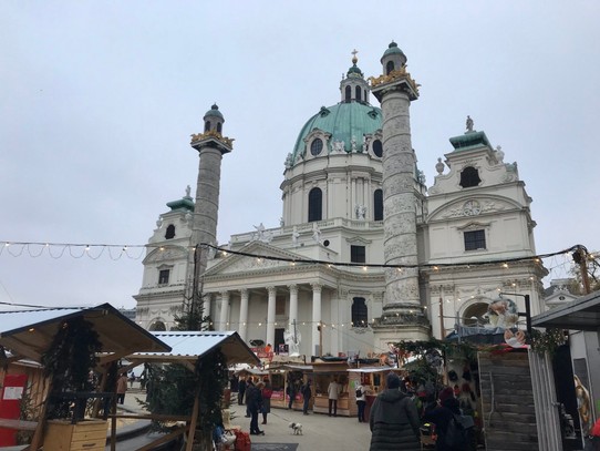 Österreich - Wien - Karlskirche | Weihnachtsmarkt