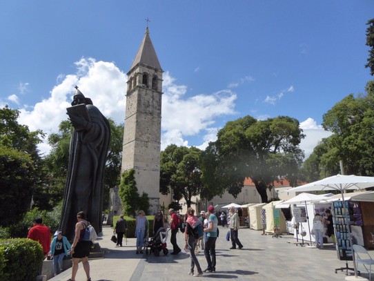 Kroatien - Split - Split - die Statue eines Mönches
