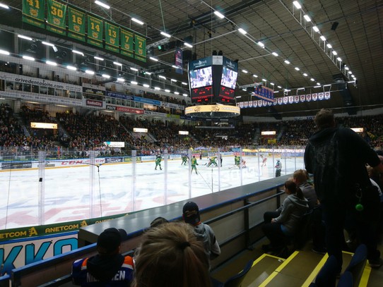 Finnland - Tampere - Eishockey
In Finnland beliebter als Fußball.