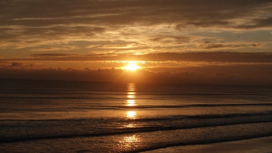 USA - Daytona Beach - Angekommen in Daytona, Sonnenaufgang vor unserem Hotel