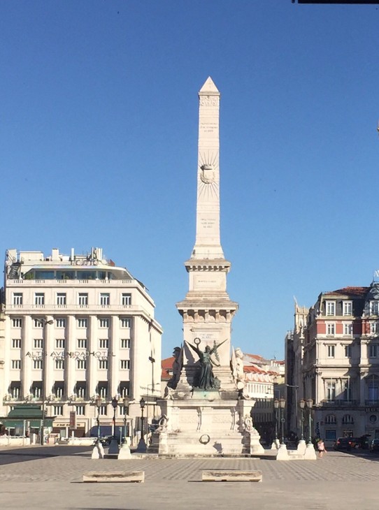 Portugal - Lisboa - Obelisk in Lissabon 