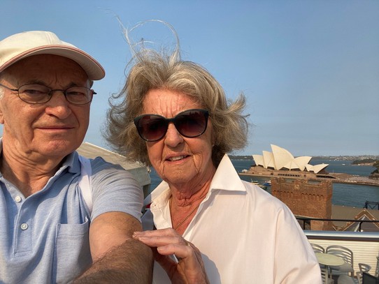 Australien - Sydney - Sicht auf die Opera vom Roof Top unser Hotels Holiday Inn Old Twown