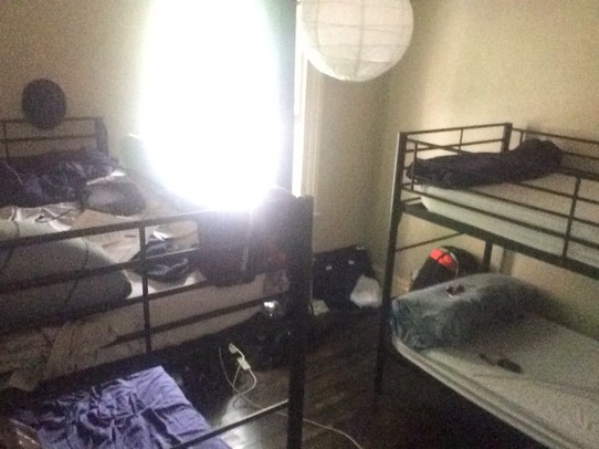 Australia - Melbourne - My first hostel!! Nomads All Nations. Quite nice. They clean kitchen and toilets/bathroom twice a day but the kitchen still looks like shit because people are apparently lazy and have no interest in cleaning up after themselves. Cunts...