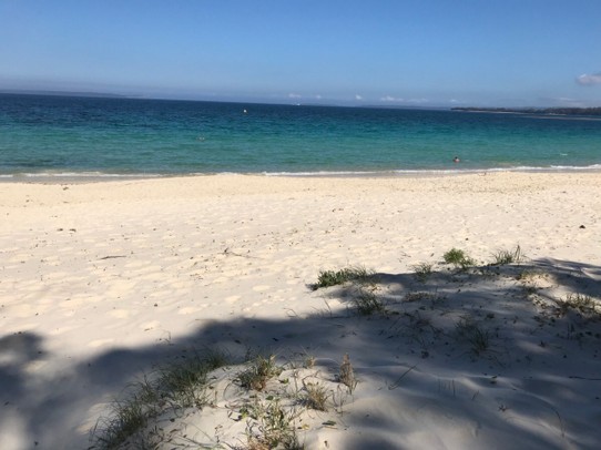 Australien - Huskisson - Weißer Strand direkt vor unserem Camper