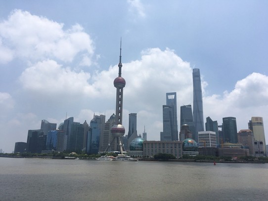 China - Shanghai - Die Skyline von Shanghai.
