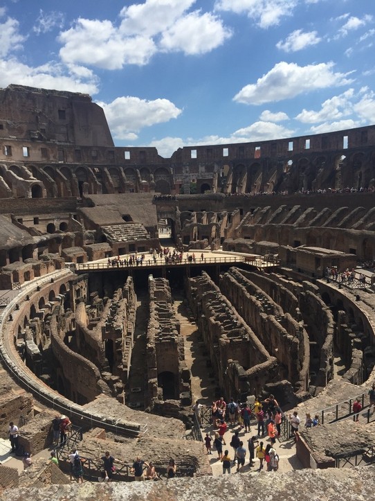 Italy - Rome - Colosseo - dentro
